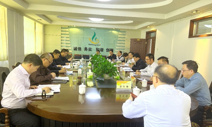市委常委、副市長張秀林到敦煌種業(yè)調研